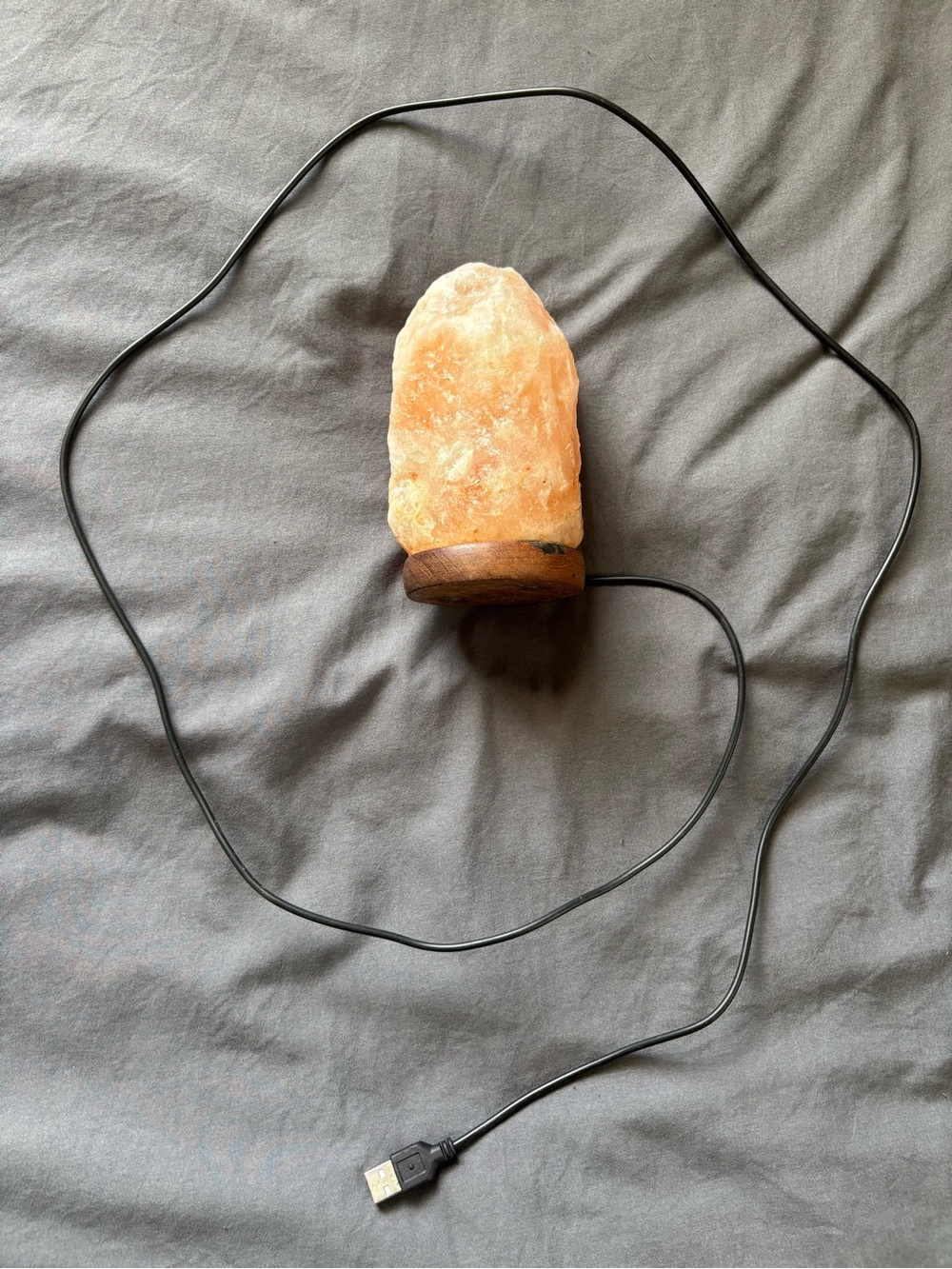 USB-Powered Pink Himalayan Salt Lamp with Wooden Base